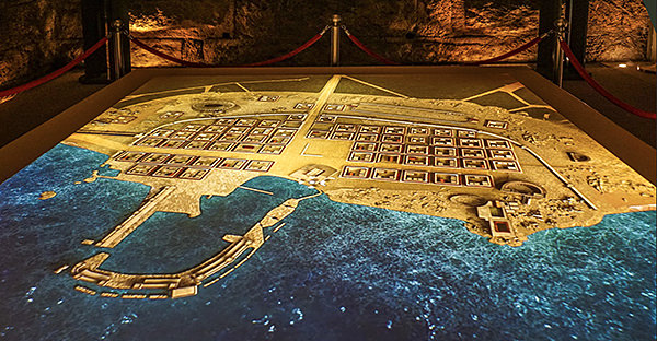Click to see an enlargement of this 'Caesarea Model' image: holylandphotos.wordpress.com. An enlargement of this 'Caesarea Model' image can be seen on holylandphotos.wordpress.com.
