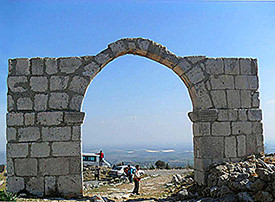 Click to see an enlargement of this 'Tarsus Gate' image on wikipedia.org. An enlargement of this 'Tarsus Gate' image can be seen on wikipedia.org.